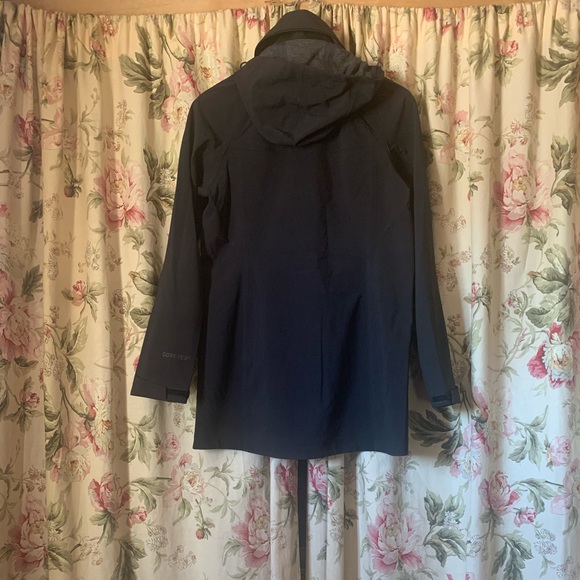 The North Face Apex Flex Wind/Waterproof Parka - Picture 3 of 12